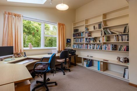 Photo of property in 249 Te Moana Road, Waikanae, 5036