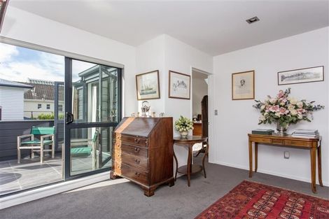 Photo of property in 86 Idris Road, Fendalton, Christchurch, 8052