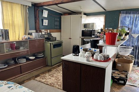 Photo of property in 42 Tennyson Street, Dannevirke, 4930