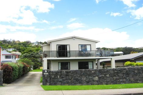 Photo of property in 22a Capitol Road, Matakatia, Whangaparaoa, 0930
