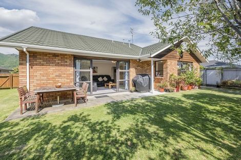 Photo of property in 141 Belvedere Avenue, Waikanae, 5036