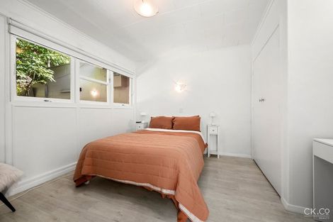 Photo of property in 2/26 Deller Grove, Silverstream, Upper Hutt, 5019