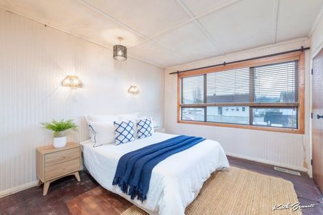 Photo of property in 7 Newcombe Street, Naenae, Lower Hutt, 5011