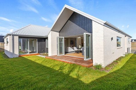 Photo of property in 107 Skibbereen Drive, Halswell, 8025