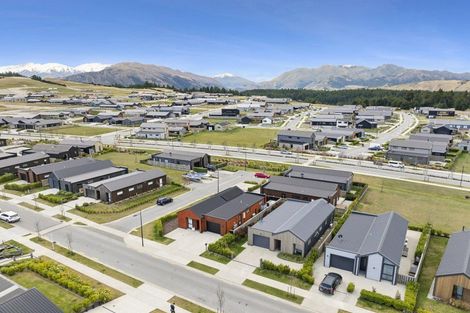 Photo of property in 46 Obelisk Street, Wanaka, 9305