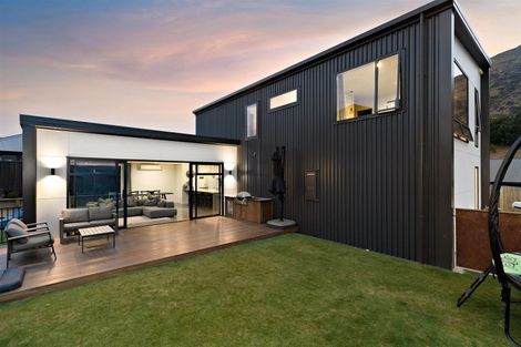 Photo of property in 19 George Drive, Lower Shotover, Queenstown, 9304