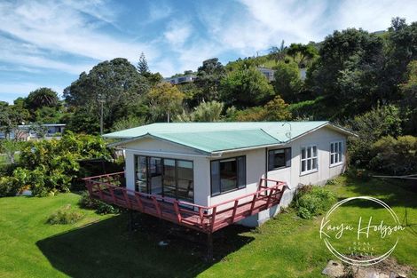 Photo of property in 12 Piccadilly Street, Pahi, Paparoa, 0571