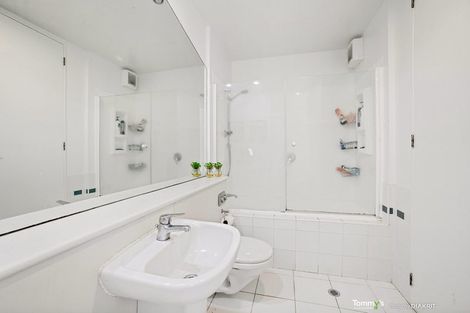 Photo of property in Sirocco Apartments, 607/8 Church Street, Wellington Central, Wellington, 6011