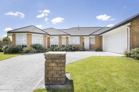 Photo of property in 71 Amberley Avenue, Highbury, Palmerston North, 4412