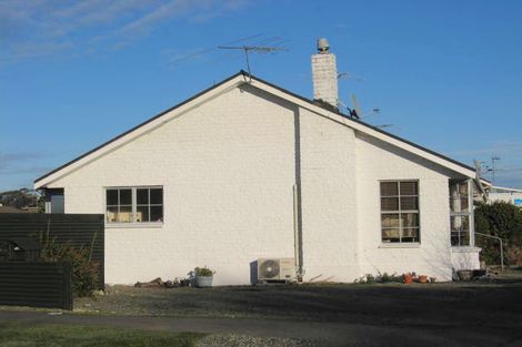 Photo of property in 2 Antrim Street, Windsor, Invercargill, 9810