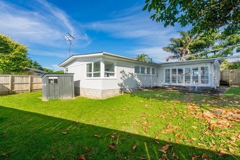 Photo of property in 243 Bucklands Beach Road, Bucklands Beach, Auckland, 2012