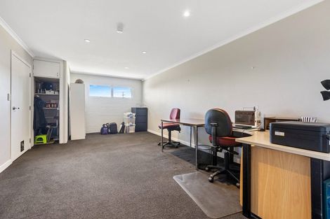 Photo of property in 45 Pohutukawa Place, Bell Block, New Plymouth, 4312