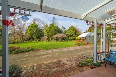 Photo of property in 96 Alfredton Road, Eketahuna, 4900