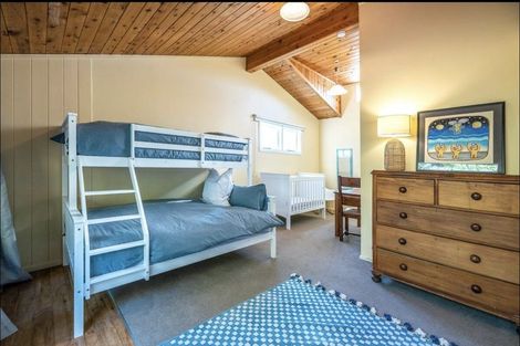 Photo of property in 26 Ocean Road, Surfdale, Waiheke Island, 1081