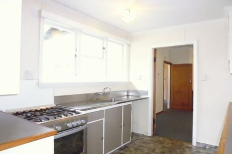 Photo of property in 39 Kings Crescent, Hutt Central, Lower Hutt, 5010