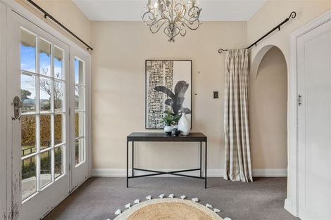 Photo of property in 158 Weston Road, St Albans, Christchurch, 8052