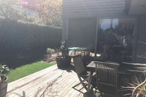 Photo of property in 11a Lomond Street, Takapuna, Auckland, 0622