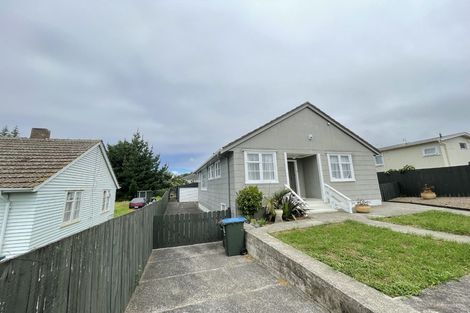 Photo of property in 6 Huxley Place, Glen Innes, Auckland, 1072
