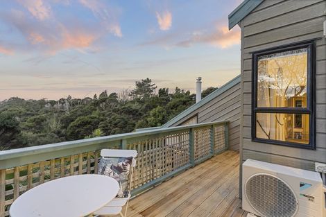 Photo of property in 28 Willow Avenue, Birkenhead, Auckland, 0626