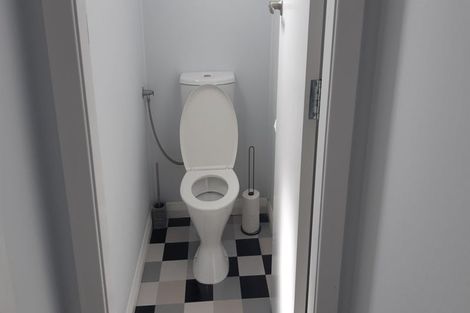 Photo of property in 390-392 Jackson Street, Petone, Lower Hutt, 5012