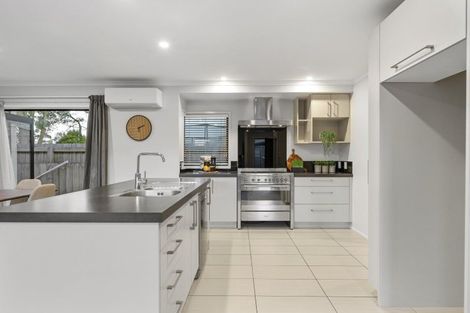 Photo of property in 62a Links Avenue, Mount Maunganui, 3116