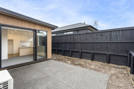 Photo of property in 2/1 Fuchsia Avenue, Pukete, Hamilton, 3200