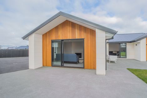 Photo of property in 25 Lazarette Loop, Gleniti, Timaru, 7910
