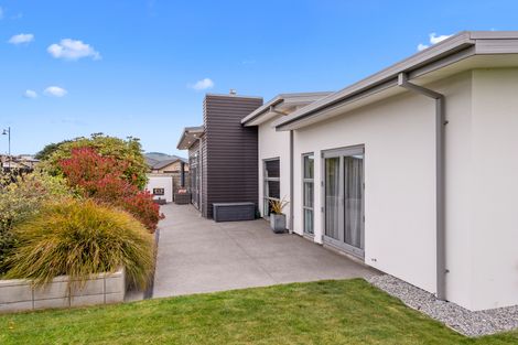 Photo of property in 5 Constance Place, Aidanfield, Christchurch, 8025