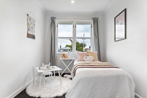 Photo of property in 2 Windsor Street, Solway, Masterton, 5810