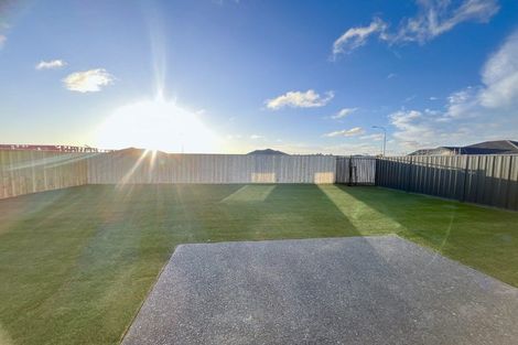 Photo of property in 24 Coach Way, Rolleston, 7614