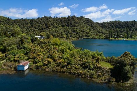 Photo of property in 9 Alexander Road, Lake Tarawera, Rotorua, 3076