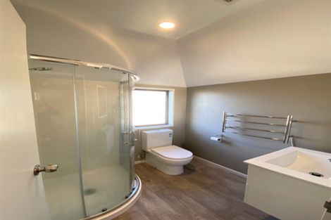 Photo of property in 2/90 Picton Avenue, Riccarton, Christchurch, 8011