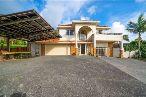 Photo of property in 12 De Havilland Drive, Goodwood Heights, Auckland, 2105