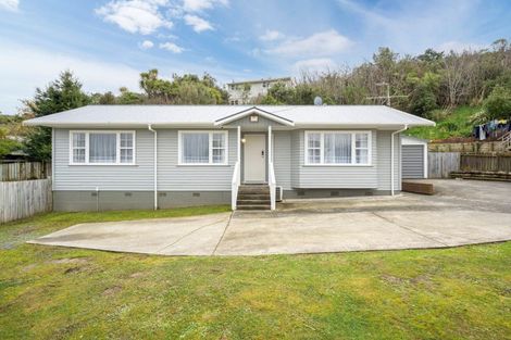 Photo of property in 57 Desert Gold Street, Ascot Park, Porirua, 5024
