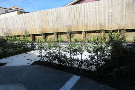 Photo of property in 10/2 Nikau Street, New Lynn, Auckland, 0600