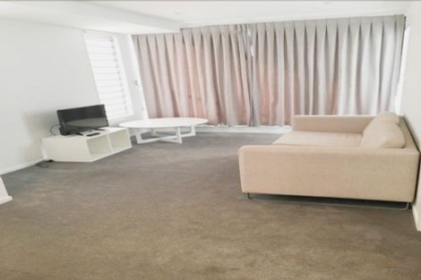 Photo of property in 2 White Road, Manurewa, Auckland, 2102