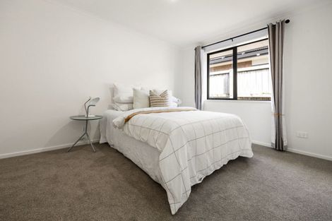 Photo of property in 48 Edgeview Crescent, Fitzroy, Hamilton, 3206
