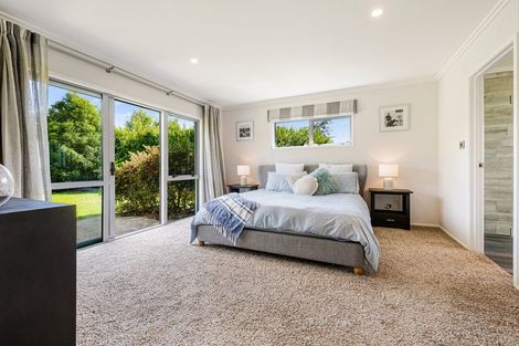 Photo of property in 1009 Kahikatea Flat Road, Waitoki, Kaukapakapa, 0871