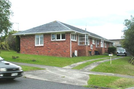 Photo of property in 2/10 Northboro Road, Hauraki, Auckland, 0622