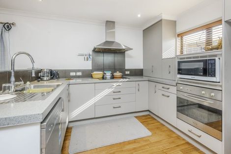 Photo of property in 18 Sapling Drive, Pukekohe, 2120