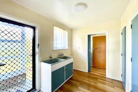 Photo of property in 18a Tomo Street, New Lynn, Auckland, 0600
