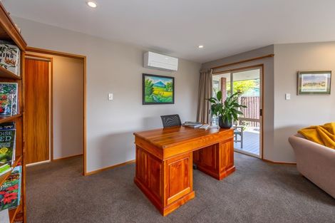 Photo of property in 18a Herbs Place, Cashmere, Christchurch, 8022