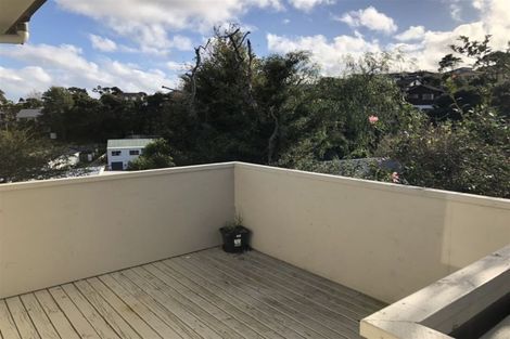 Photo of property in 594 Glenfield Road, Bayview, Auckland, 0629