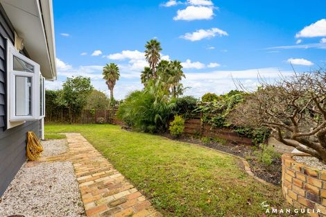 Photo of property in 4 Gladys Avenue, Glenfield, Auckland, 0629