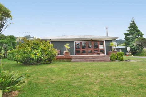 Photo of property in 19 Davie Martin Road, Kaipara Flats, Warkworth, 0981