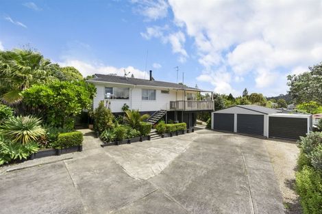 Photo of property in 35 Spinella Drive, Bayview, Auckland, 0629