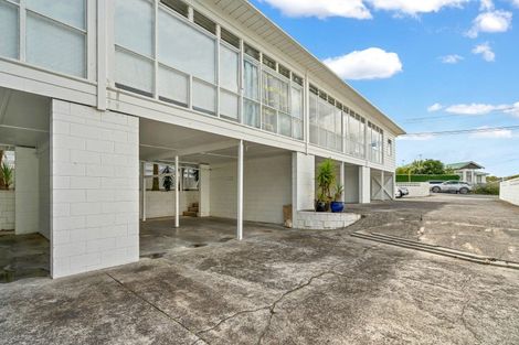 Photo of property in 67 St Vincent Avenue, Remuera, Auckland, 1050