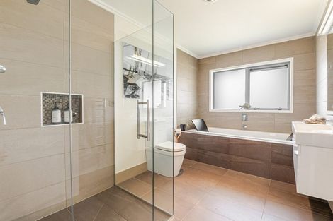 Photo of property in 1009 Kahikatea Flat Road, Waitoki, Kaukapakapa, 0871