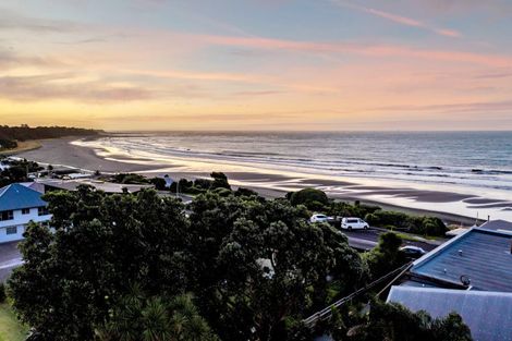 Photo of property in 30 Messenger Terrace, Oakura, 4314