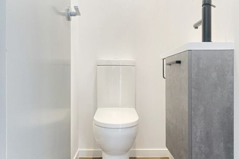 Photo of property in 16/22 James Laurie Street, Henderson, Auckland, 0612